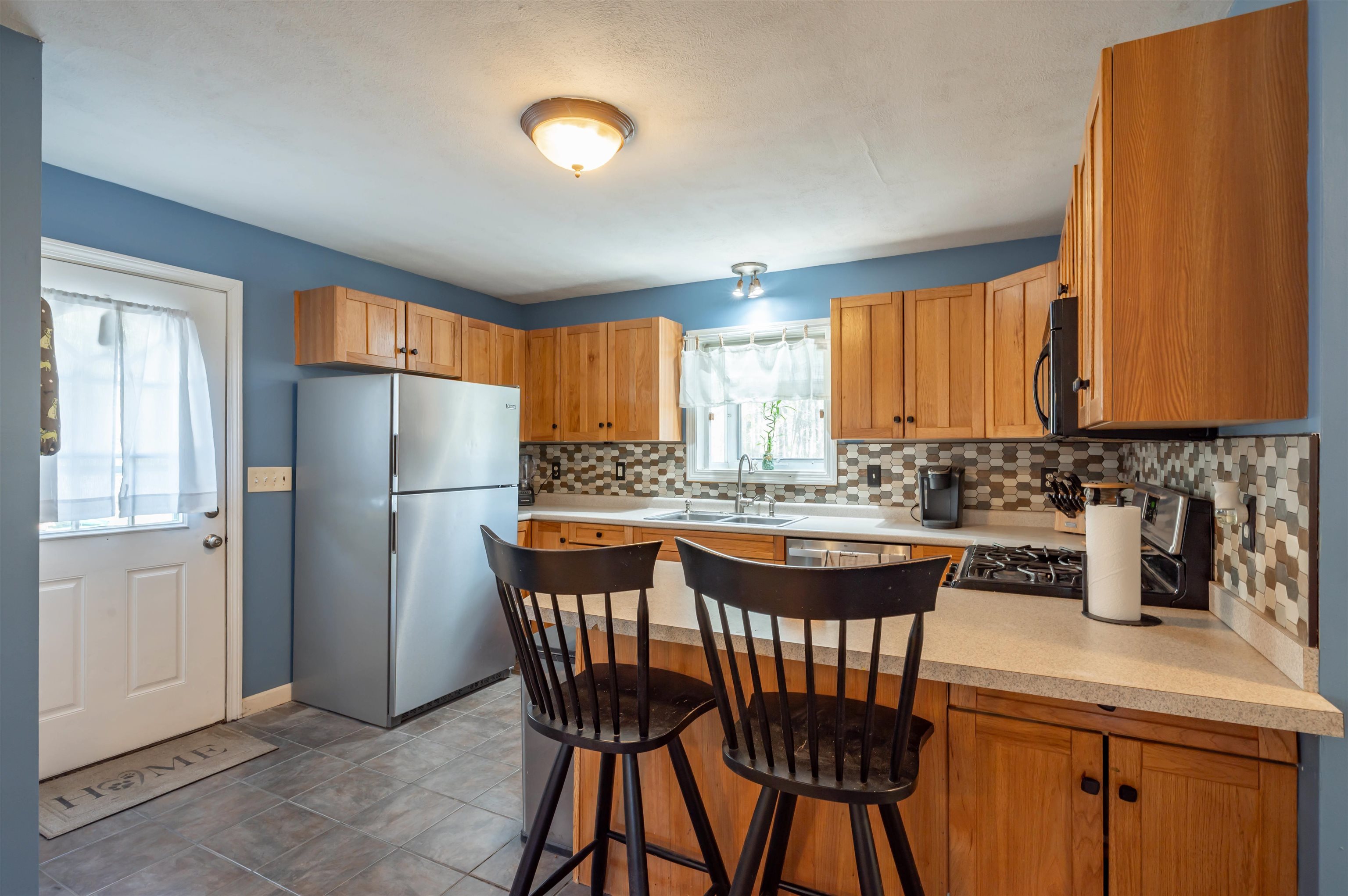 26 Pepperell Road Brookline, NH 03033 - Photo 5 of 38