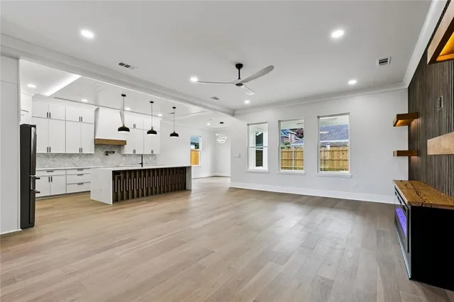 $795,000 | 10526 Phelps Street, River Ridge, LA 70123