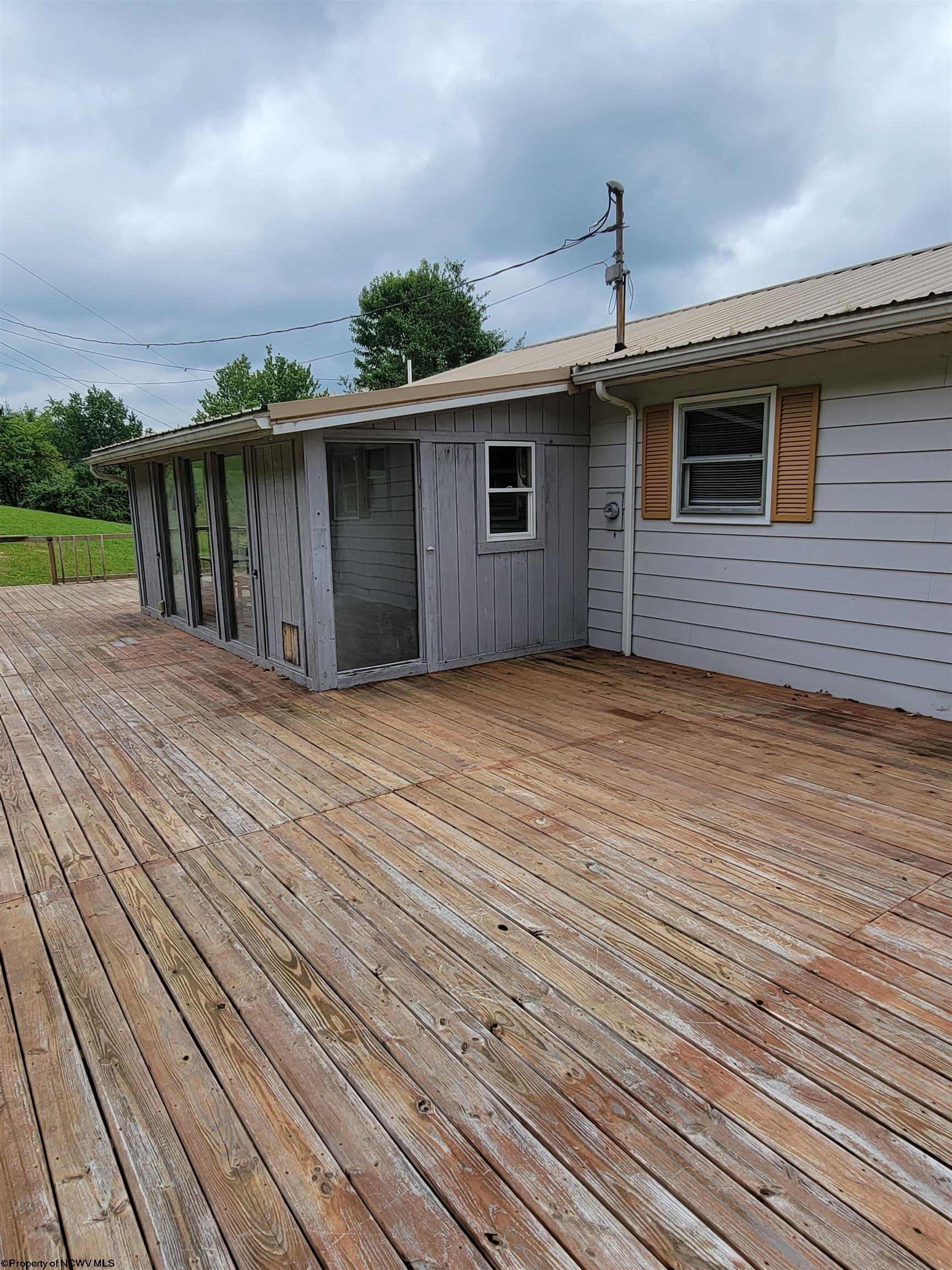 483 Elliots Ridge Road Elkins, WV 26241 - Photo 6 of 21 Gallery Image 6