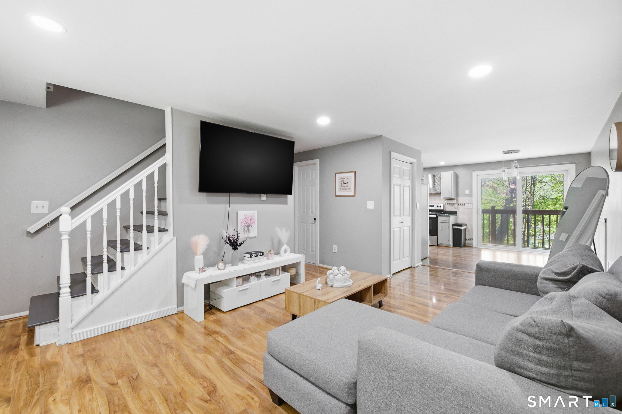 165 Alice Street, Unit 2 Torrington, CT 06790 - Photo 7 of 36