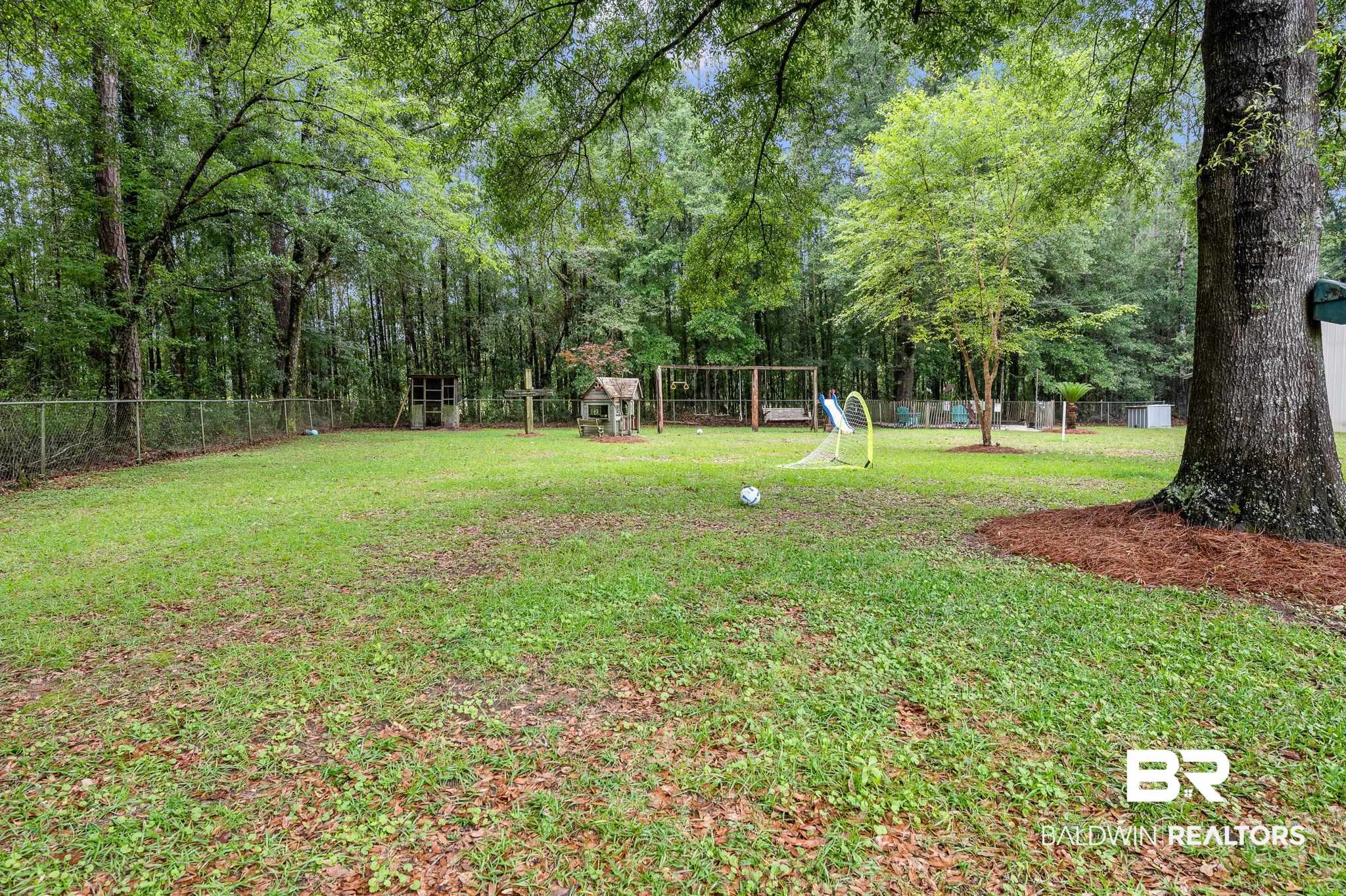 27966 Gus Moore Road Loxley, AL 36551 - Photo 34 of 44 Chicken Coop