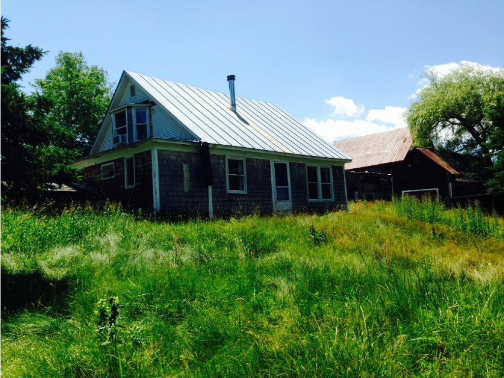 100 Evans Road Thetford, VT 05043 - Photo 2 of 15