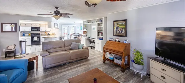 $449,000 | 2770 Lake Pierce Drive, Lake Wales, FL 33898