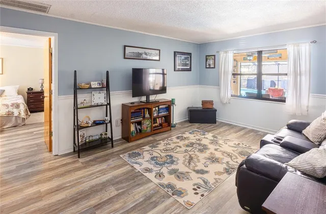 $449,000 | 2770 Lake Pierce Drive, Lake Wales, FL 33898