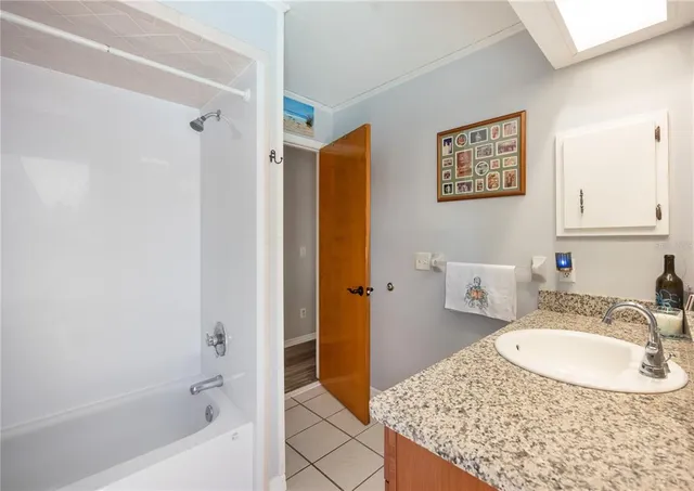 $449,000 | 2770 Lake Pierce Drive, Lake Wales, FL 33898