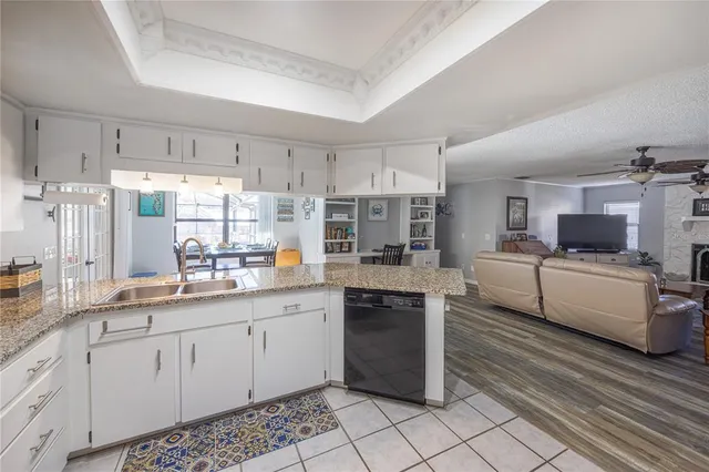 $449,000 | 2770 Lake Pierce Drive, Lake Wales, FL 33898