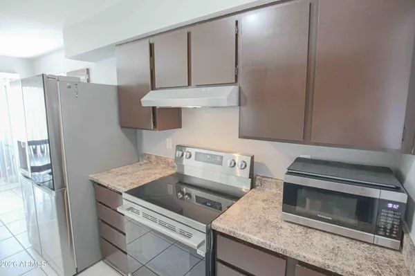 $200,000 | 4820 North 89th Avenue, Unit 104, Phoenix, AZ 85037