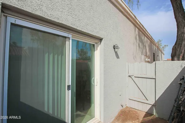 $200,000 | 4820 North 89th Avenue, Unit 104, Phoenix, AZ 85037