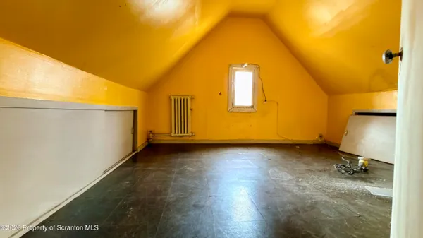 a view of a storage & utility room