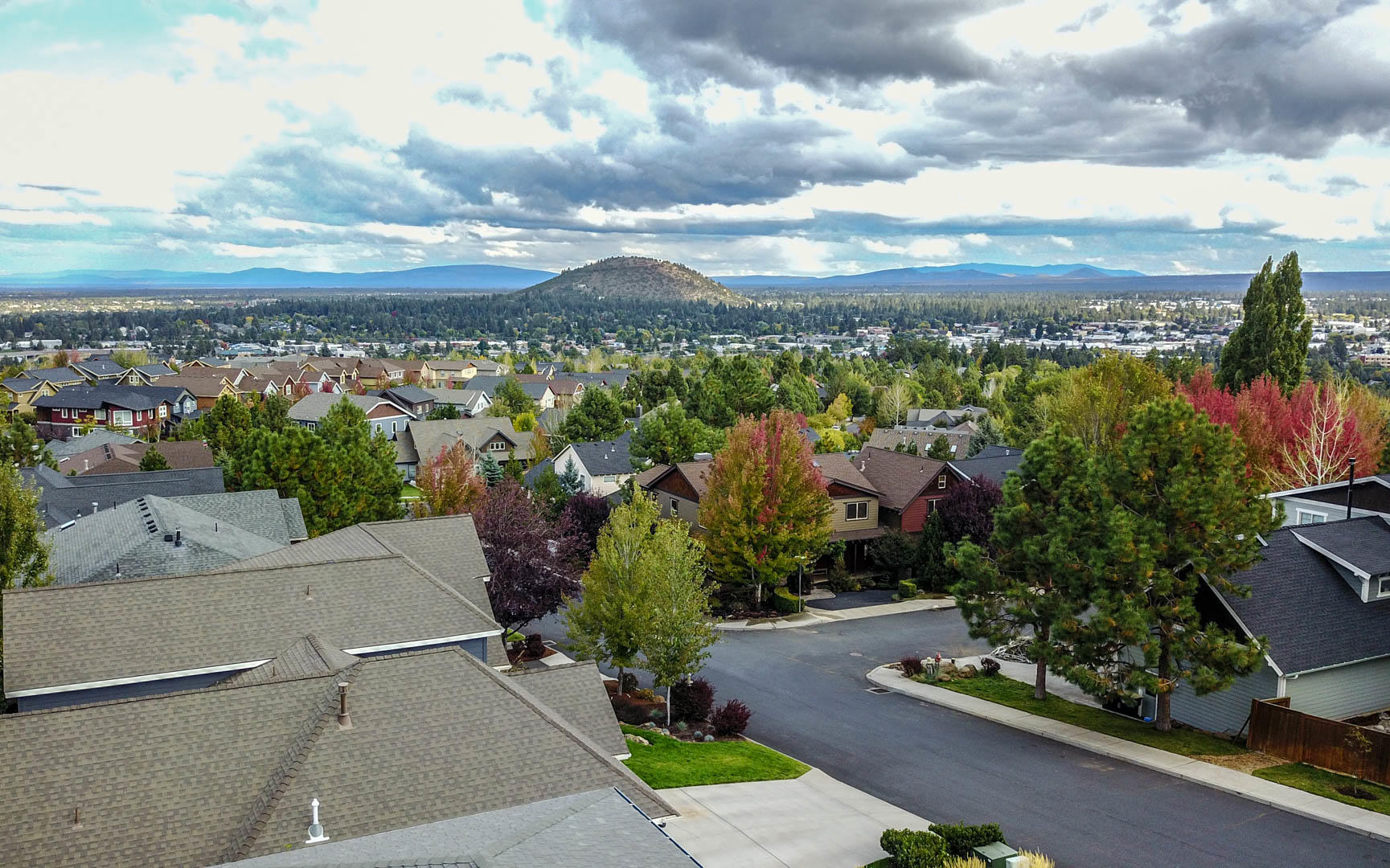 677 Northwest Powell Butte Loop Bend, OR 97703 - Photo 23 of 25 Exterior