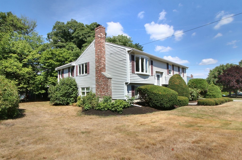 13 William Road Billerica, MA 01821 - Photo 27 of 30 Gallery Image 27