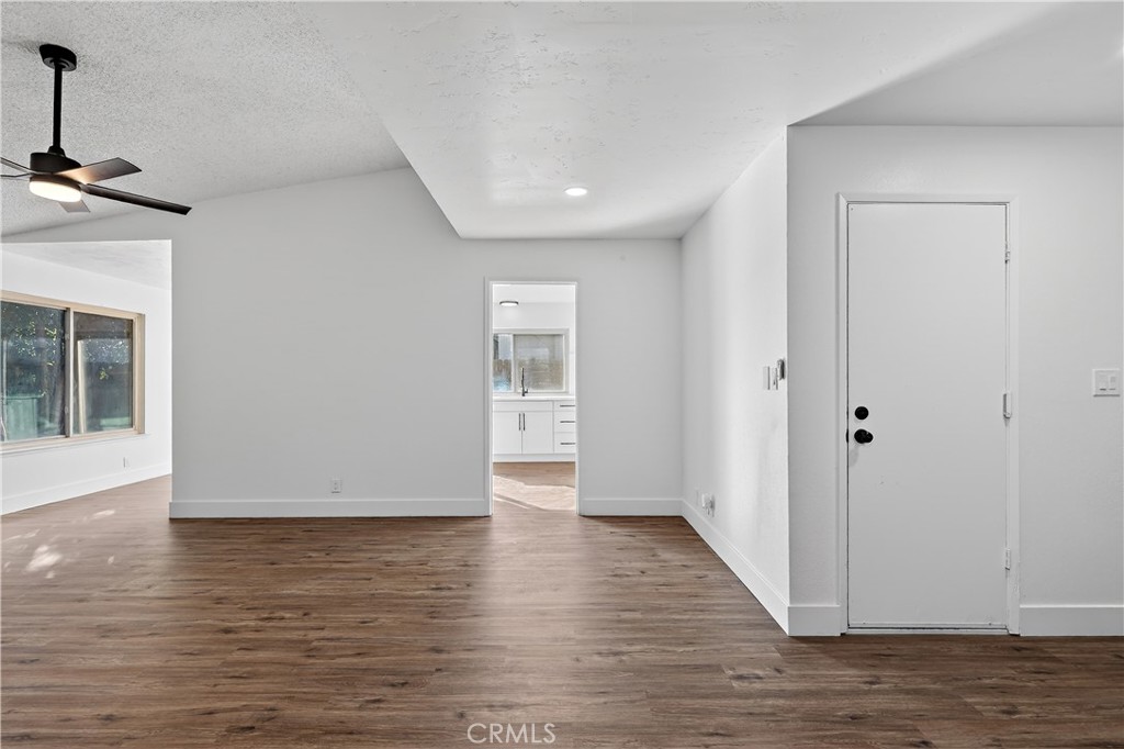 892 Amador Court Merced, CA 95340 - Photo 10 of 55