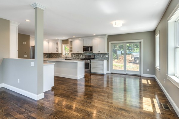 19 Uncas Road, Unit B Gloucester, MA 01930 - Photo 13 of 28 Gallery Image 13