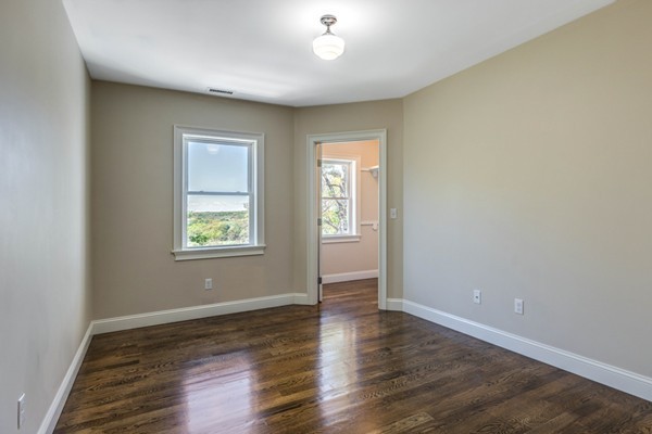 19 Uncas Road, Unit B Gloucester, MA 01930 - Photo 22 of 28 Gallery Image 22