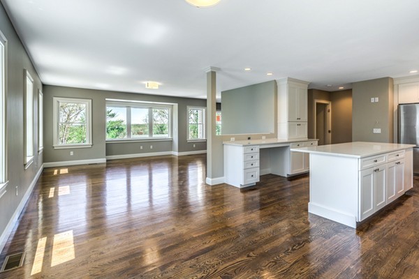 19 Uncas Road, Unit B Gloucester, MA 01930 - Photo 5 of 28 Gallery Image 5