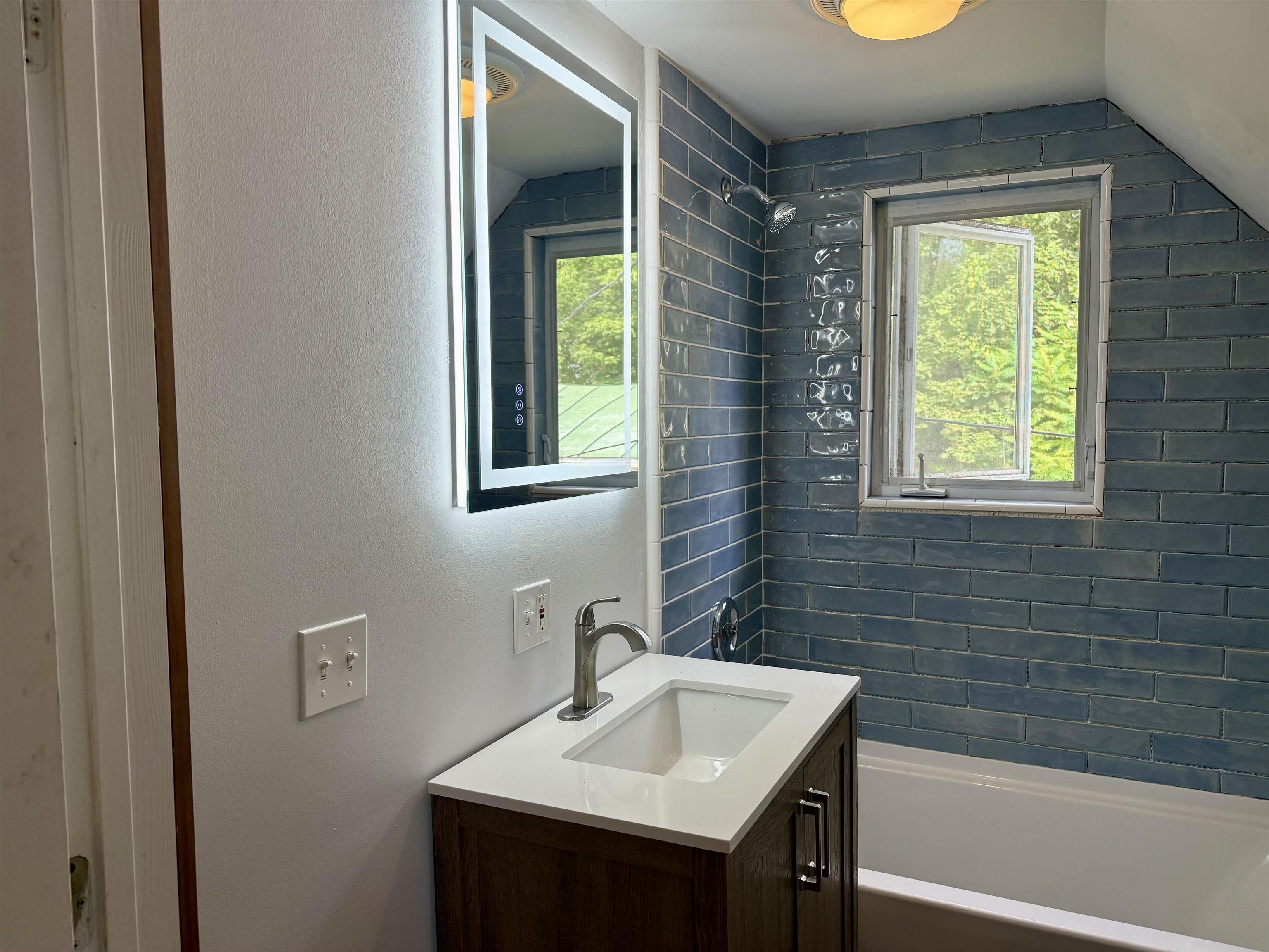 37 Water Street Lebanon, NH 03766 - Photo 15 of 33