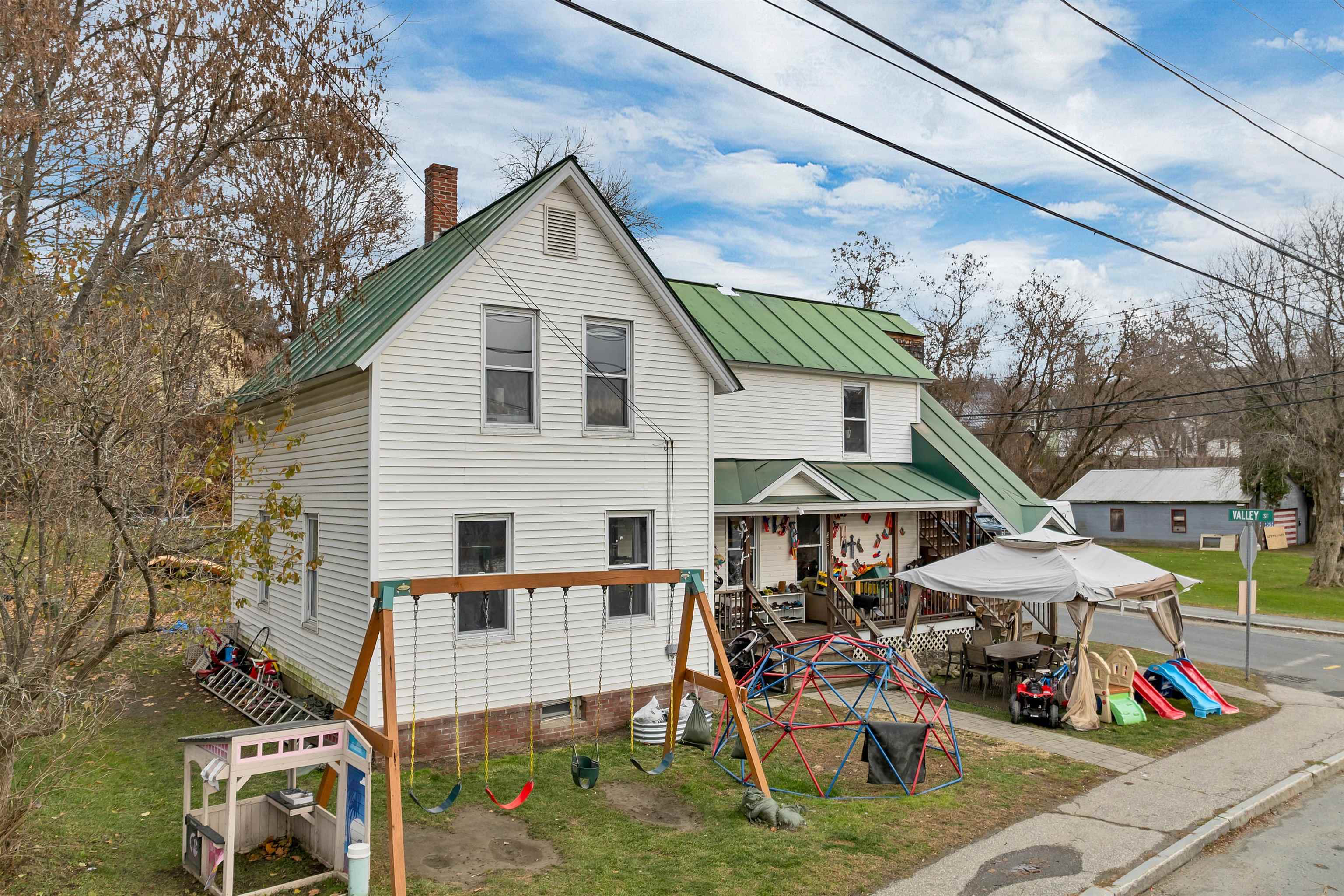 37 Water Street Lebanon, NH 03766 - Photo 26 of 33