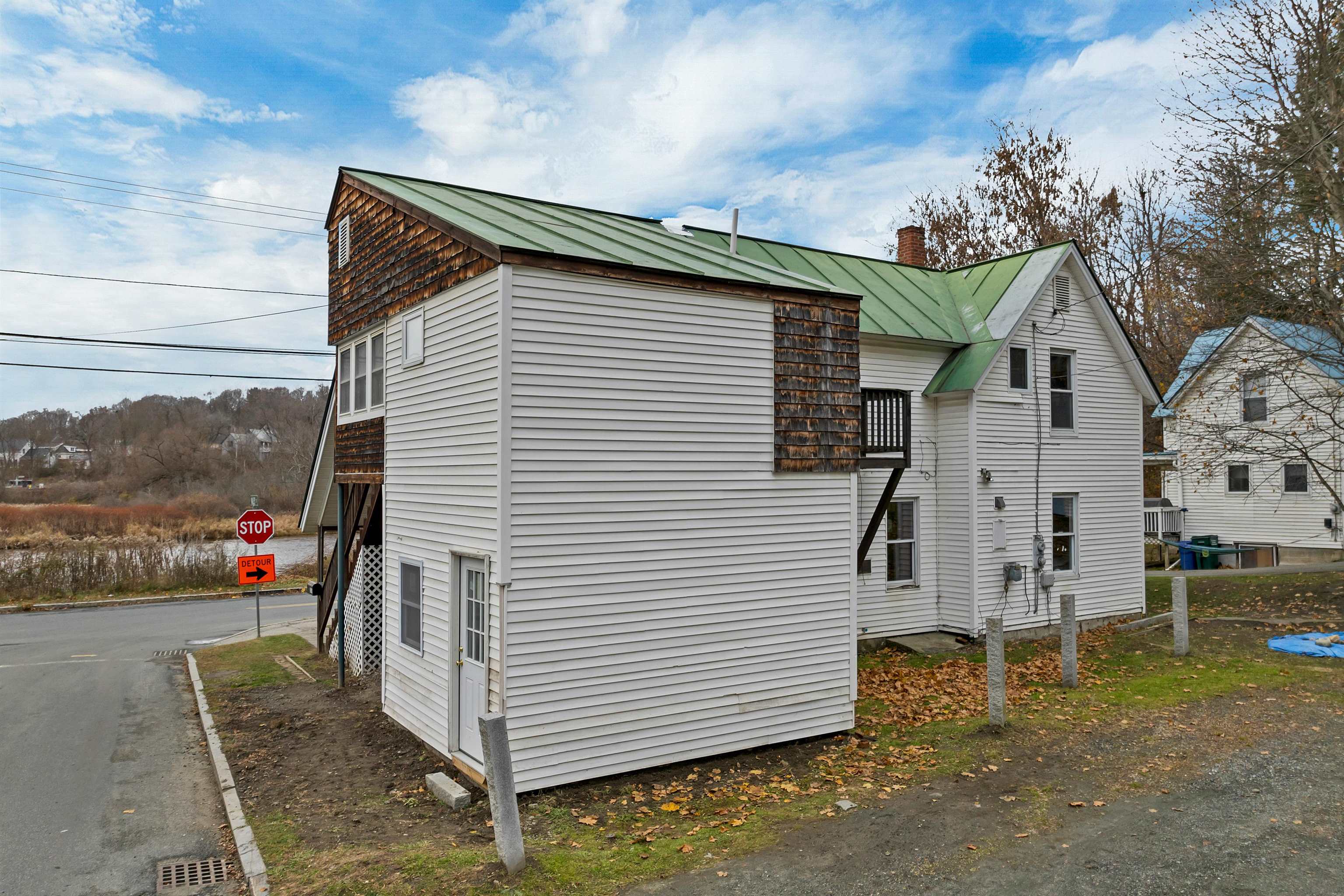 37 Water Street Lebanon, NH 03766 - Photo 28 of 33