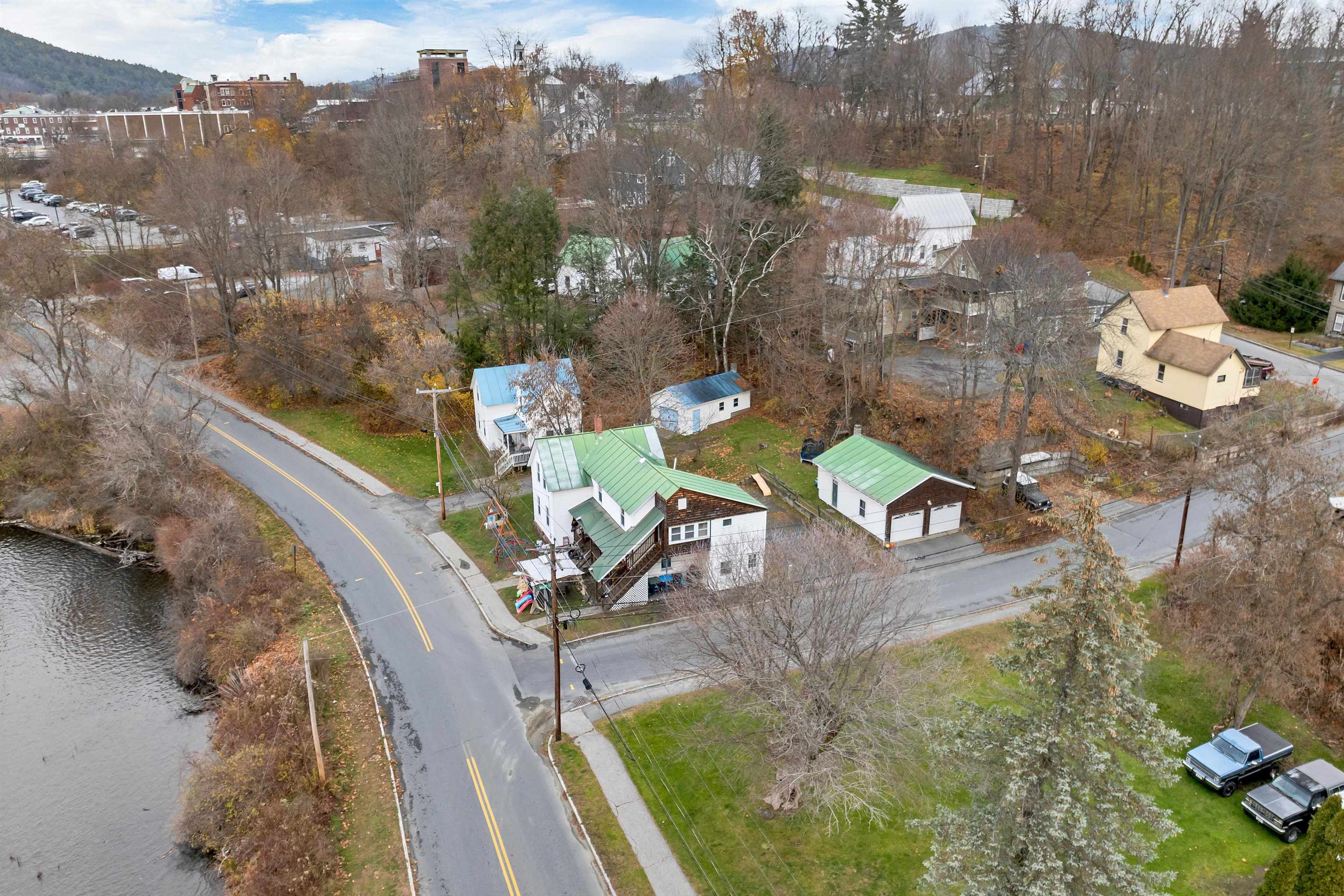 37 Water Street Lebanon, NH 03766 - Photo 3 of 33