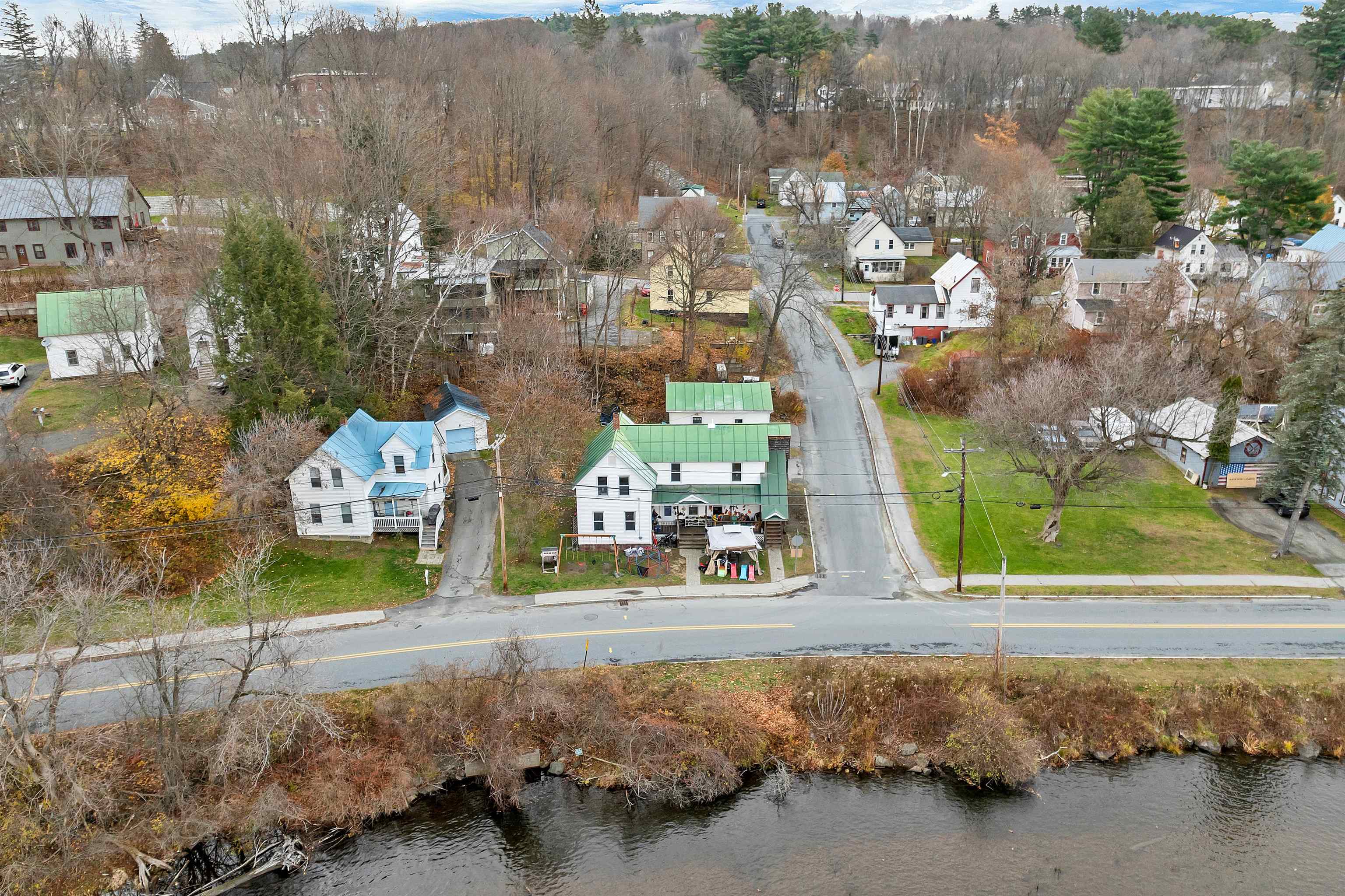 37 Water Street Lebanon, NH 03766 - Photo 32 of 33