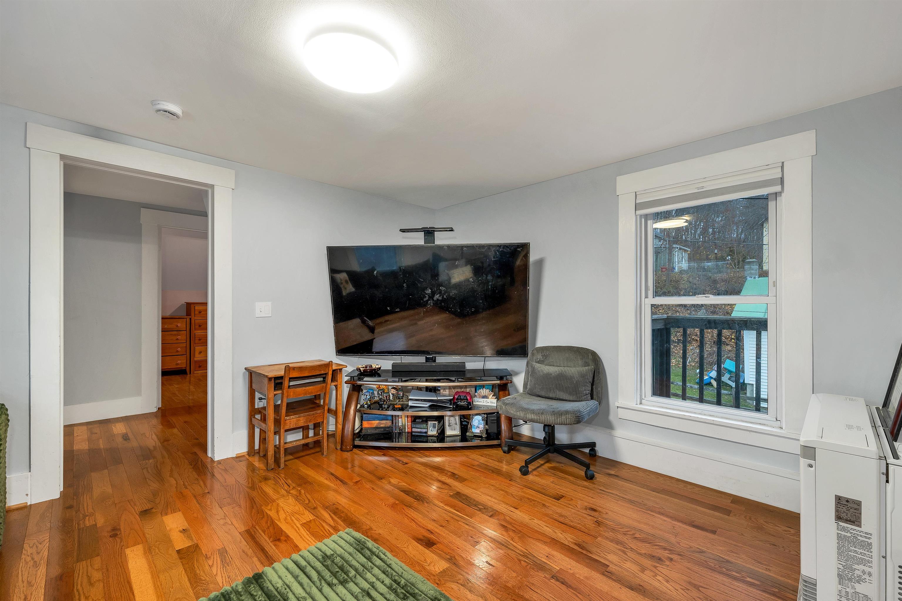 37 Water Street Lebanon, NH 03766 - Photo 10 of 33