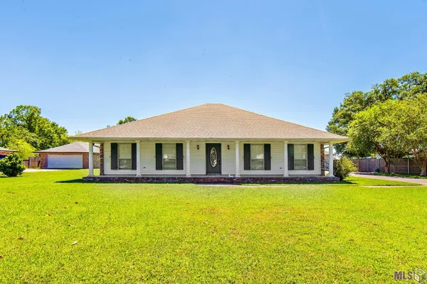 $349,000 | 119 Norwich Lane, Houma, LA 70360