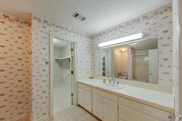$349,000 | 119 Norwich Lane, Houma, LA 70360