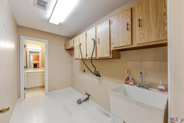 $349,000 | 119 Norwich Lane, Houma, LA 70360