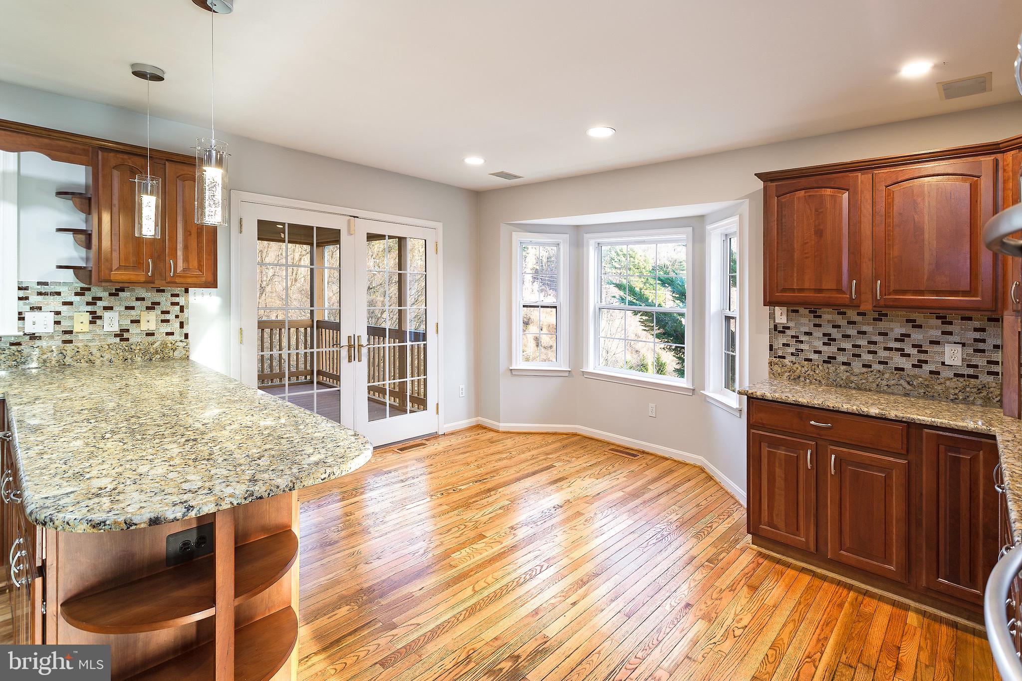 6877 Walnut Heights Drive Warrenton, VA 20186 - Photo 16 of 50