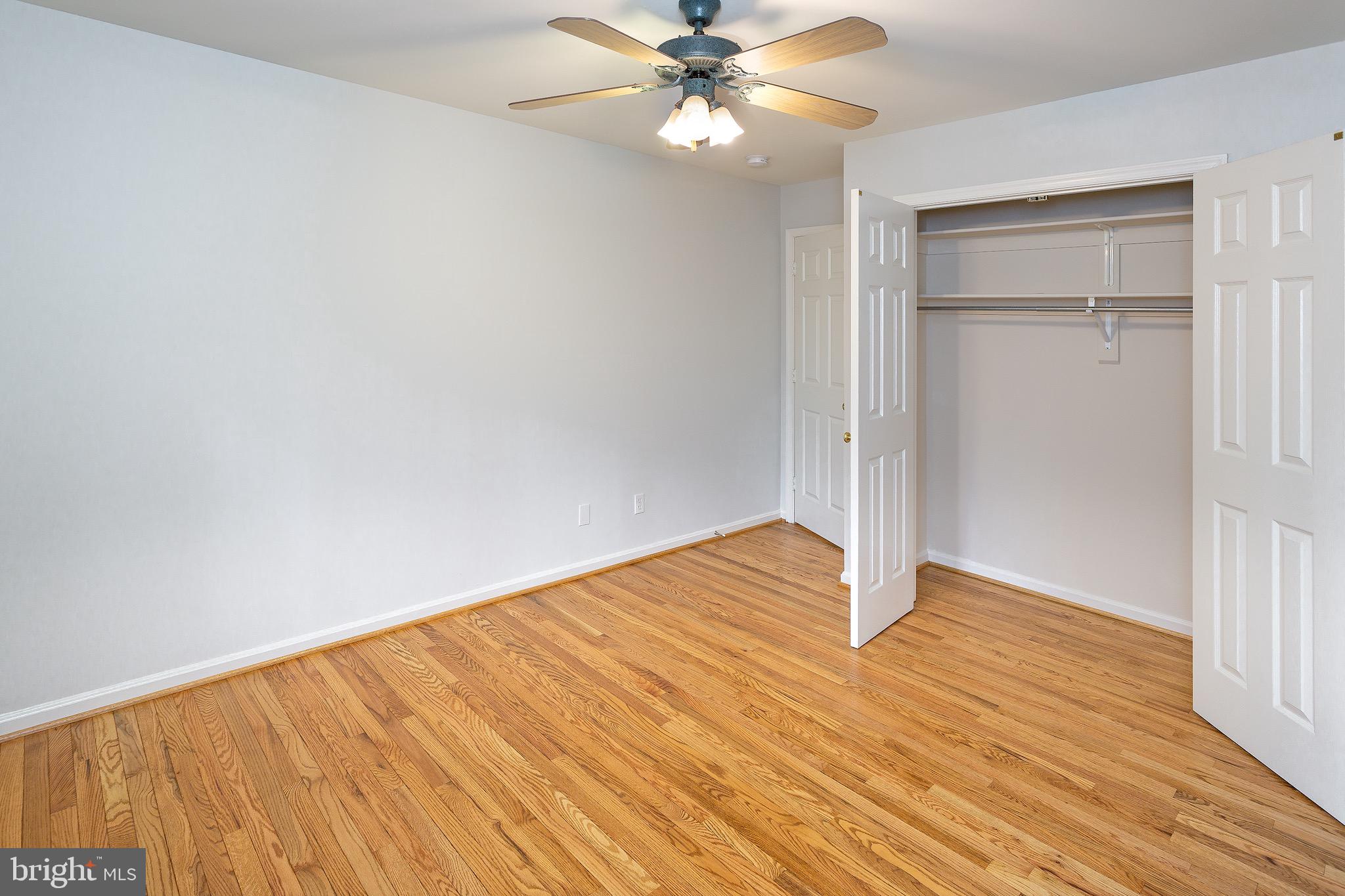 6877 Walnut Heights Drive Warrenton, VA 20186 - Photo 17 of 50