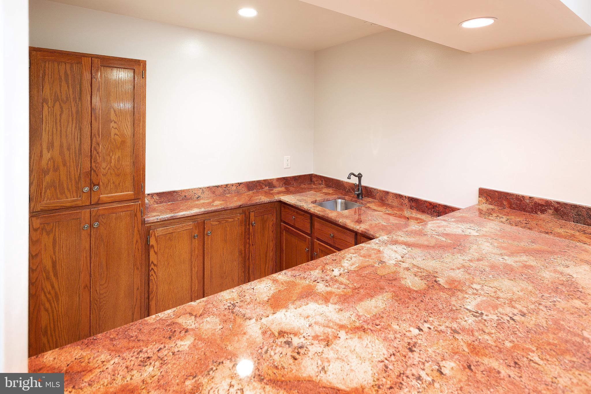 6877 Walnut Heights Drive Warrenton, VA 20186 - Photo 41 of 50