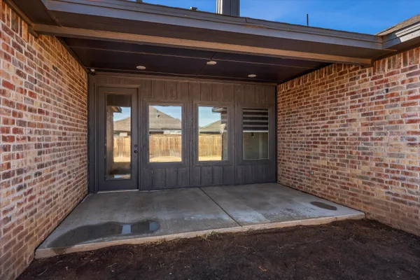 $339,500 | 810 North 2nd Street, Wolfforth, TX 79382