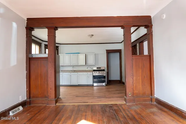 $399,900 | 57 North Brandywine Avenue, Schenectady, NY 12307