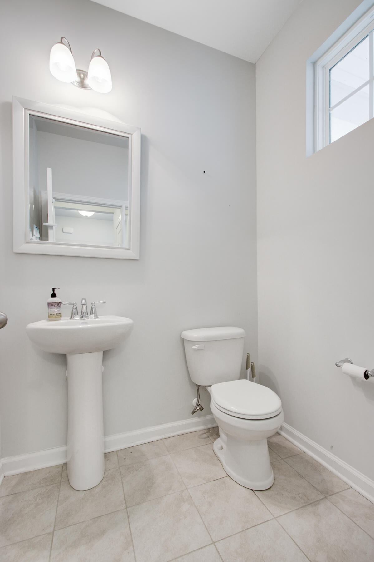 135 Nolin Road Moncks Corner, SC 29461 - Photo 13 of 42 135 Nolin Rd, Moncks Corner SC (13)