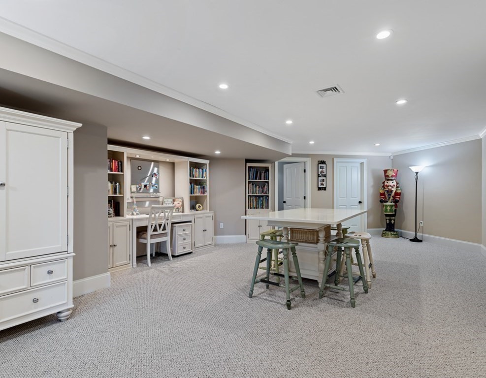 29 Fern Street Lexington, MA 02421 - Photo 36 of 42 Gallery Image 36