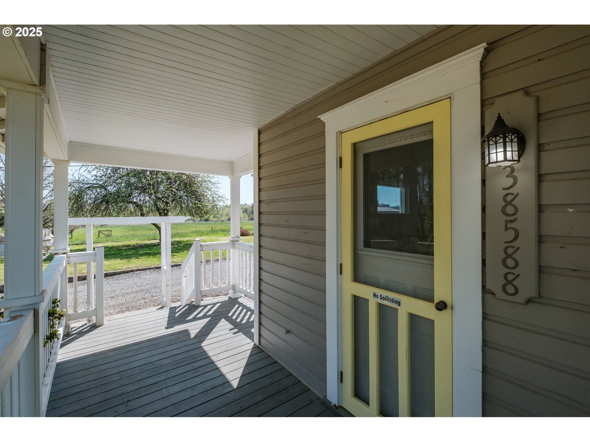 38588 Goar Road Scio, OR 97374 - Photo 14 of 48 a view of entryway with wooden floor