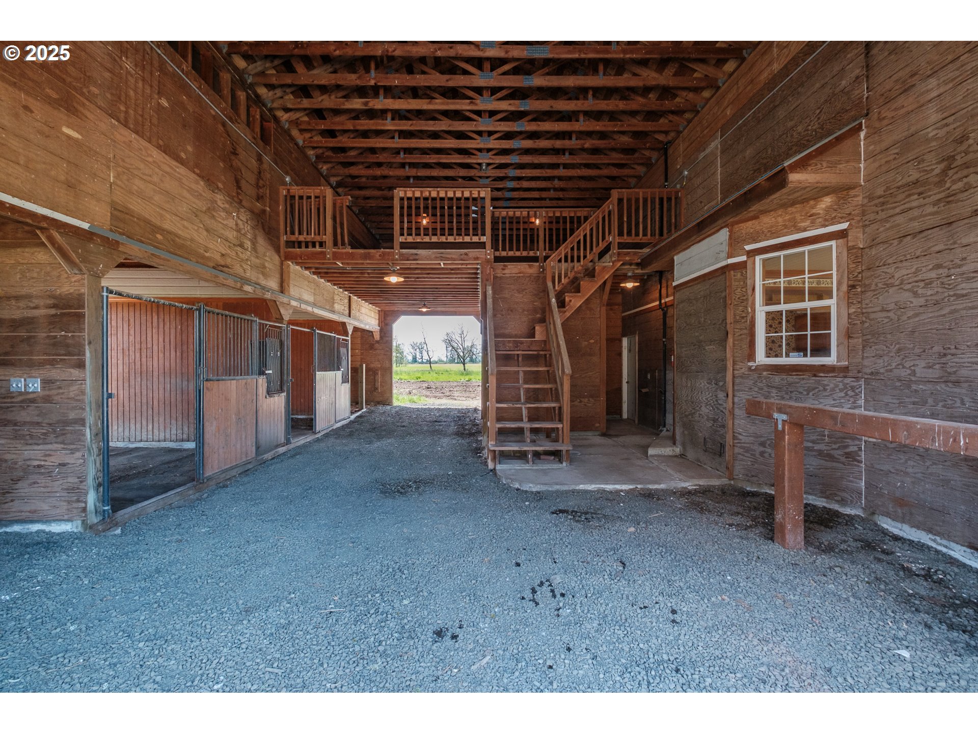 38588 Goar Road Scio, OR 97374 - Photo 37 of 48 a view of a big room with staircase