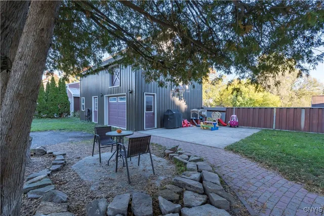 $330,000 | 601 Merrick Street, Clayton, NY 13624