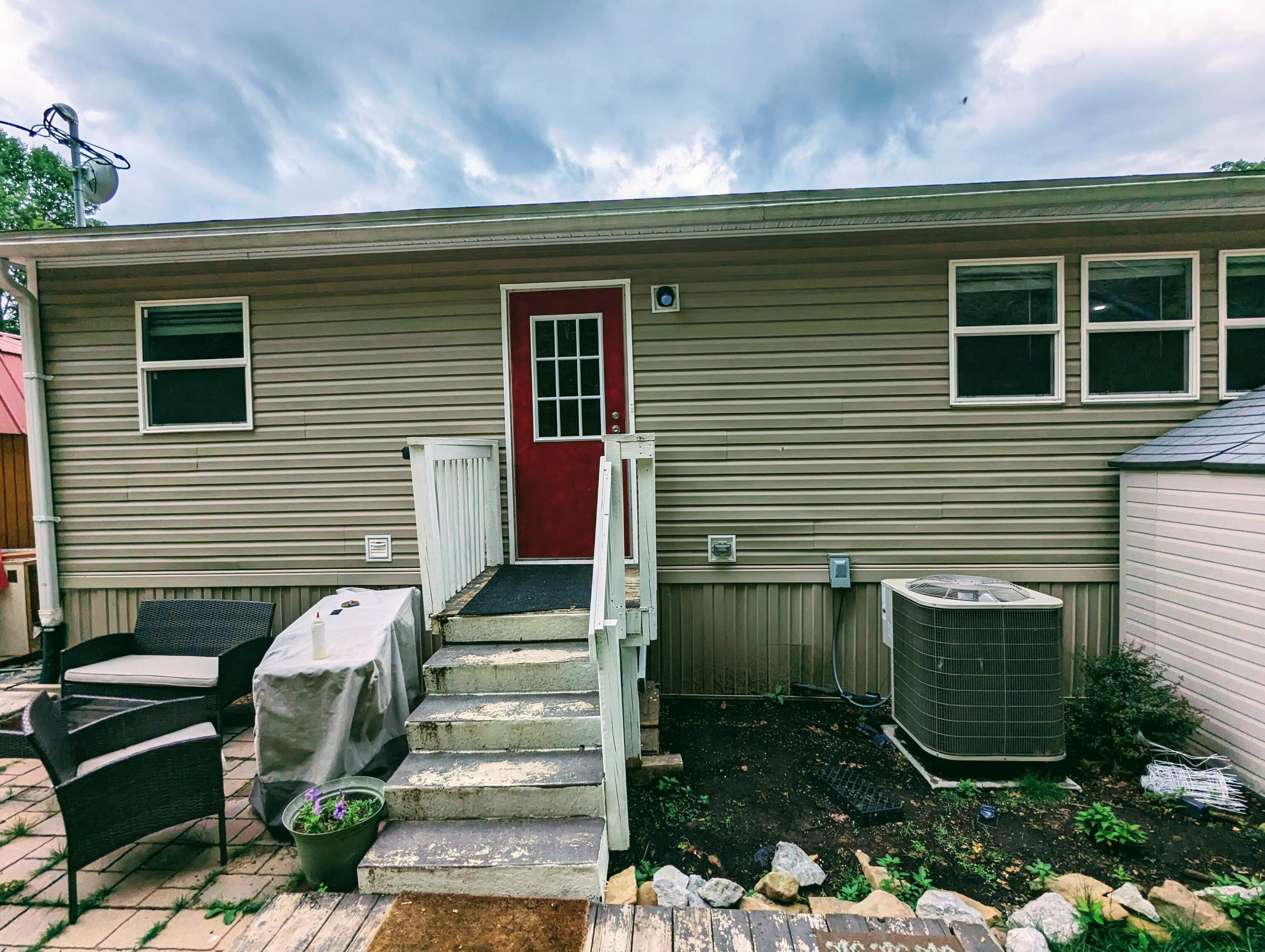 2570 Backbone Ridge Haysi, VA 24256 - Photo 11 of 39 PXL_20230719_184142777