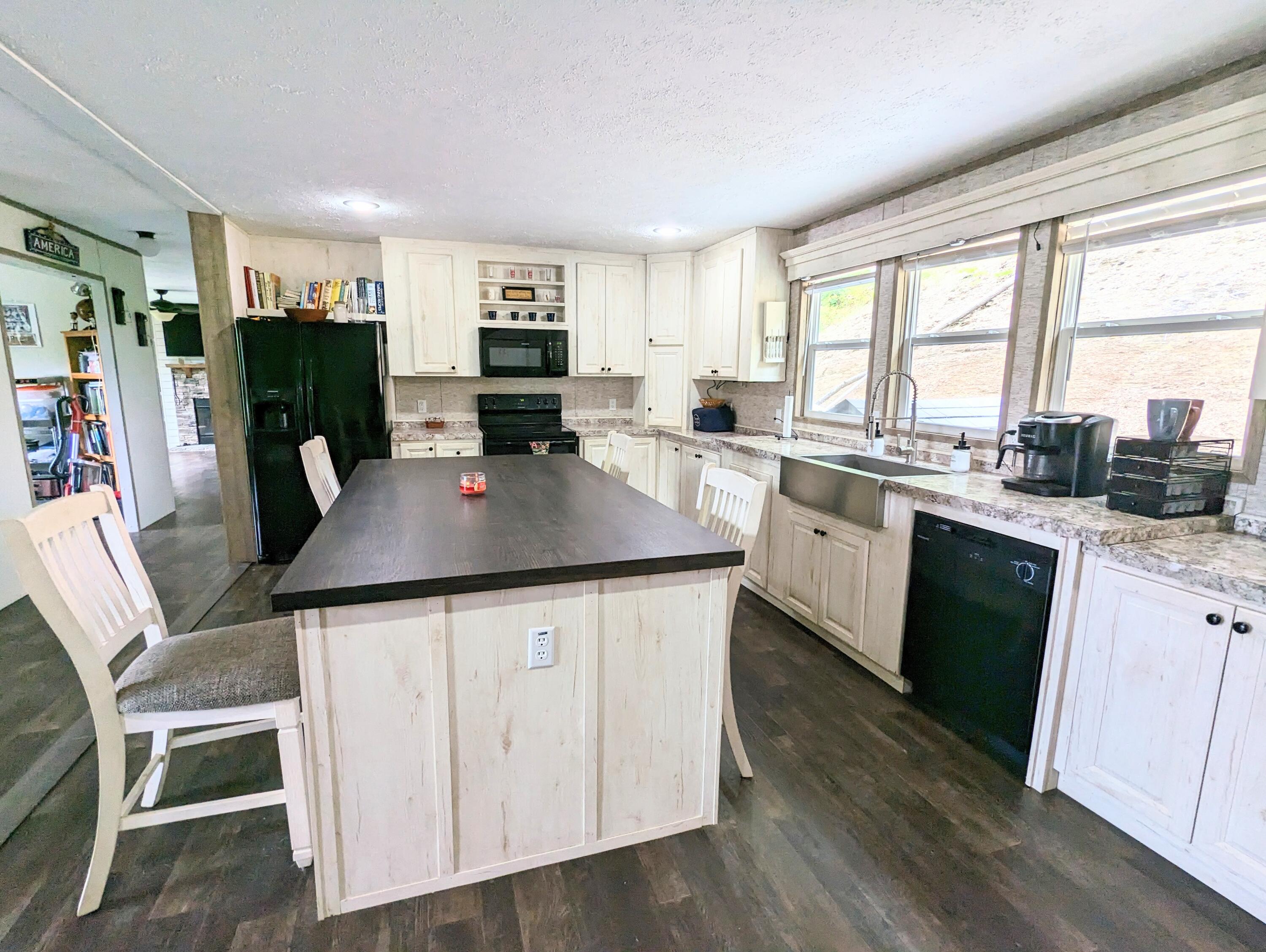 2570 Backbone Ridge Haysi, VA 24256 - Photo 29 of 39 PXL_20230719_181749976