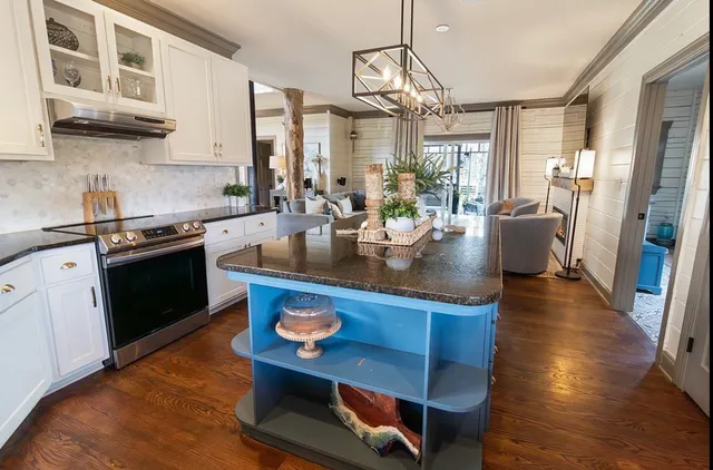 $849,900 | 2696 Barfield Road, Murfreesboro, TN 37128