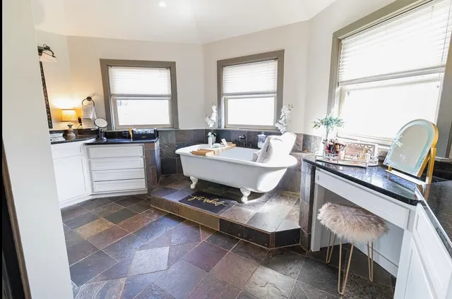 $849,900 | 2696 Barfield Road, Murfreesboro, TN 37128