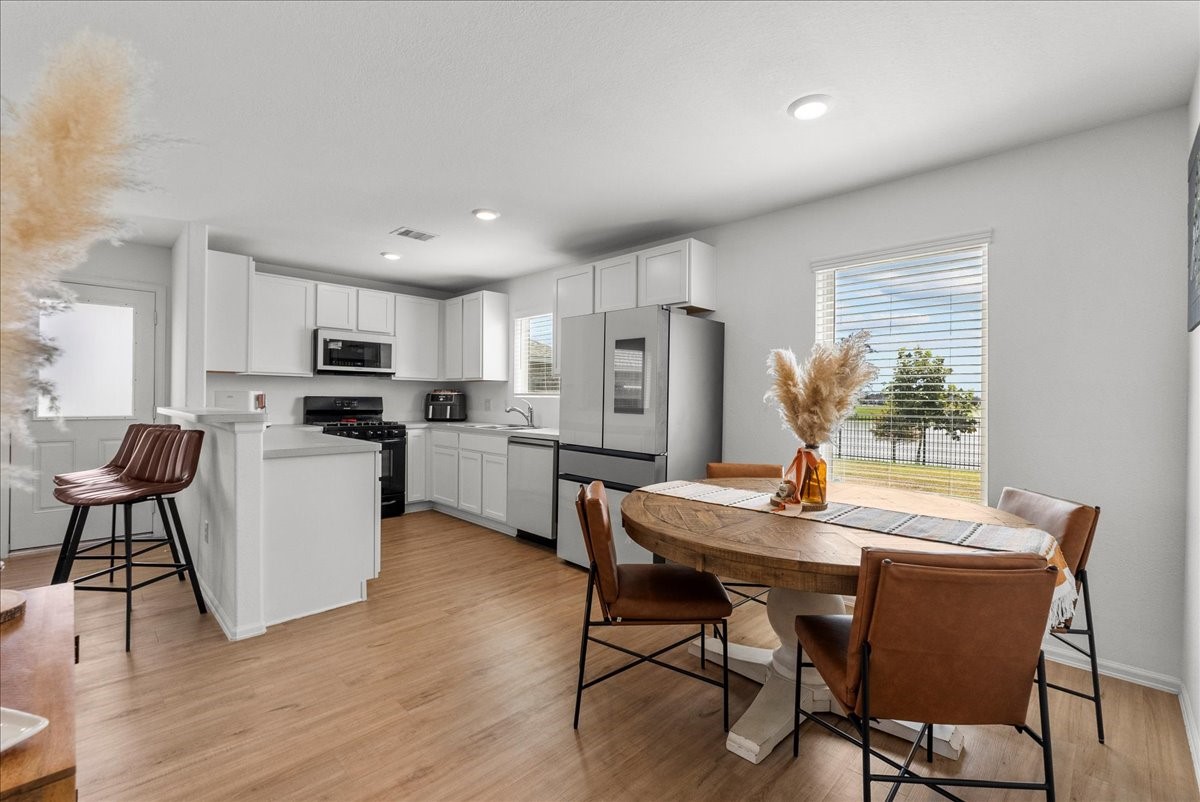 14410 Boyton Holw Trace Rosharon, TX 77583 - Photo 17 of 35 Sure to Impress - this one has the IT factor!