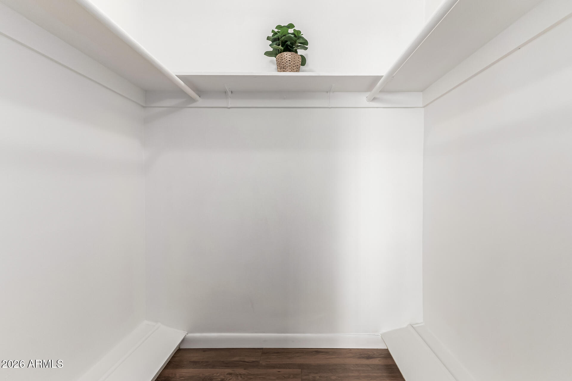 3242 East Camelback Road, Unit 102 Phoenix, AZ 85018 - Photo 18 of 24 18 - Camelback