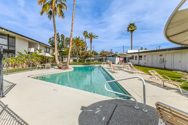 $280,000 | 3242 East Camelback Road, Unit 102, Phoenix, AZ 85018