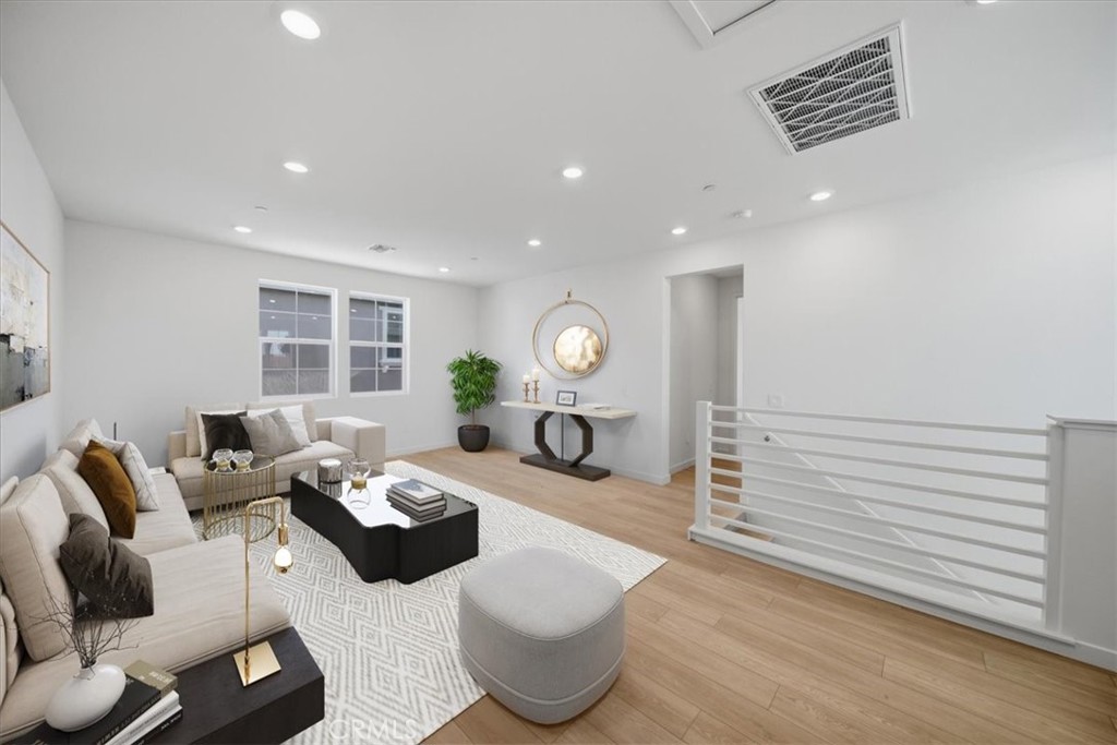 4838 West Beltramo Rnch Road Moorpark, CA 93021 - Photo 11 of 24 PHOTOS ARE OF MODEL MATCH AND HAVE BEEN VIRTUALLY STAGED - EXTERIOR AND INTERIOR FINISHES MAY VARY