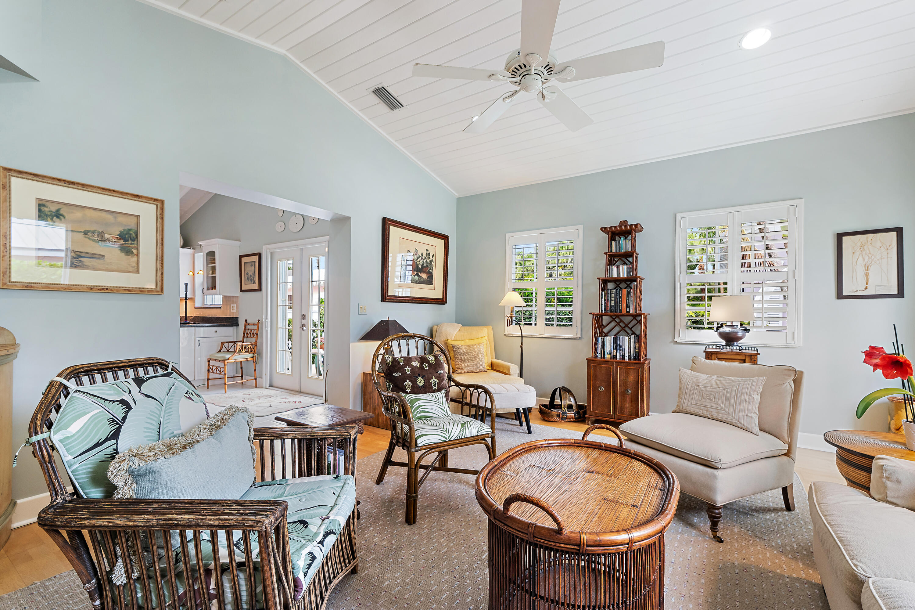 240 Celestial Way, Unit 2 Juno Beach, FL 33408 - Photo 10 of 46 Living Room