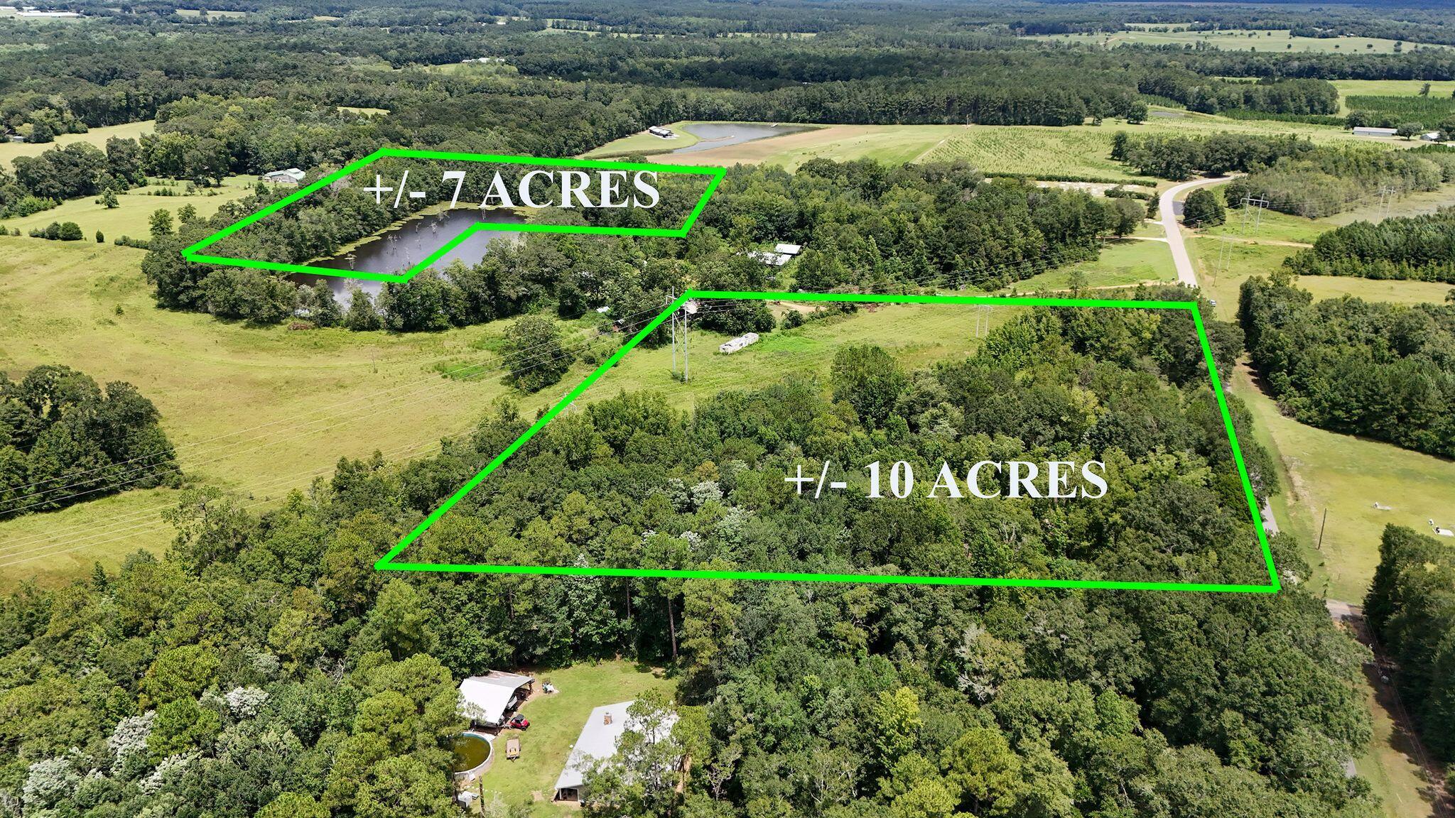 601 Oak Grove Road Westville, FL 32464 - Photo 10 of 12 an aerial view of a park