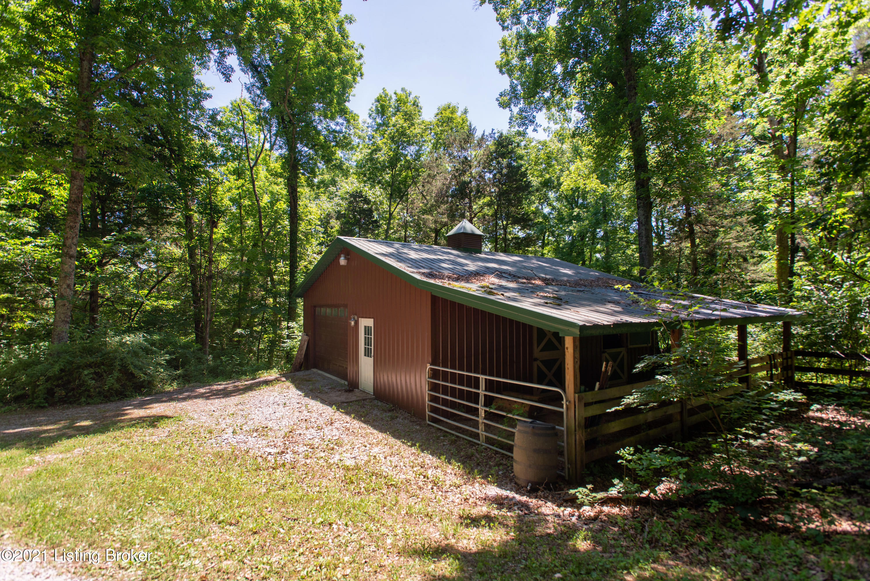 404 Long Run Road Louisville, KY 40245 - Photo 3 of 64 Has concrete floor and two stalls. Stalls can be removed to provide greater space.