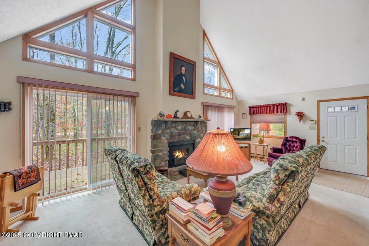 183 Panther Run Road Jim Thorpe, PA 18229 - Photo 13 of 59 Living Room